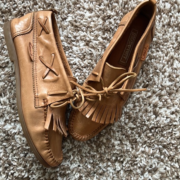 COACH VINTAGE POPPY LEATHER MOCCASINS (8) - Picture 2 of 6